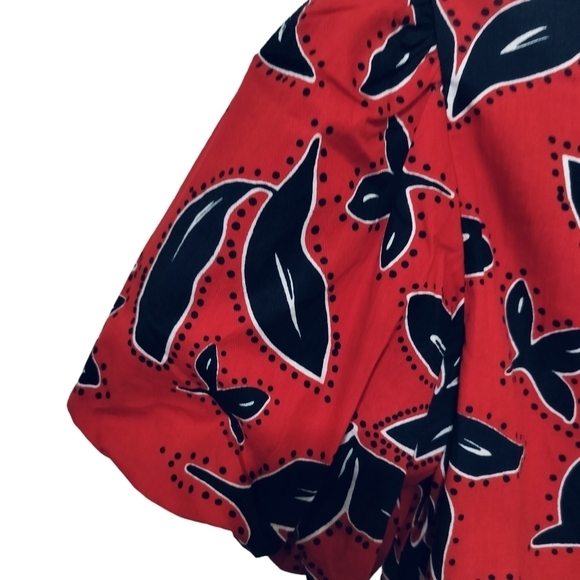 (1586) Walter Baker Fiona Print Short Sleeve Ruched Top Size Small - Picture 6 of 14